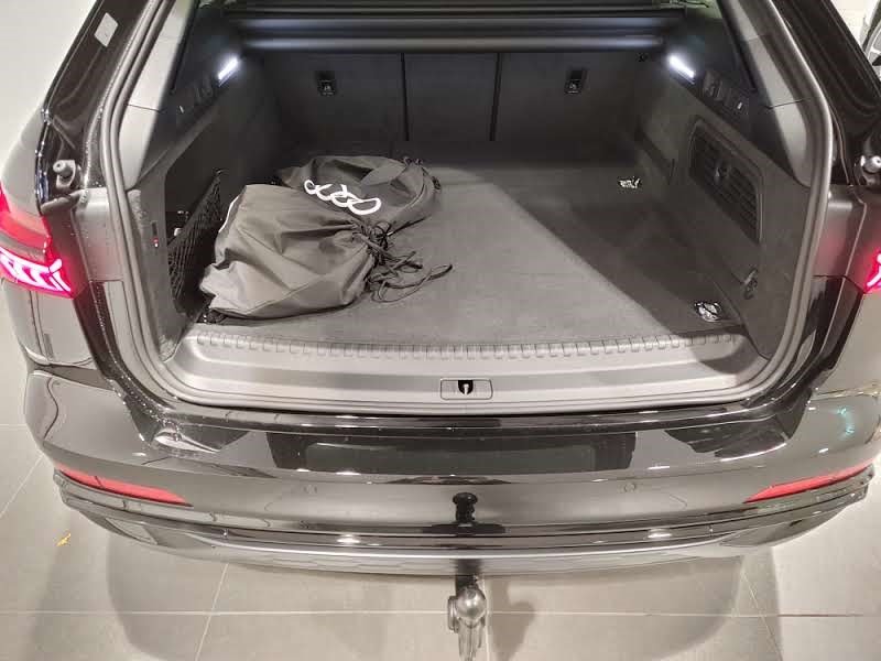 AUDI A6 Avant 55 TFSIe S line quattro S-tronic