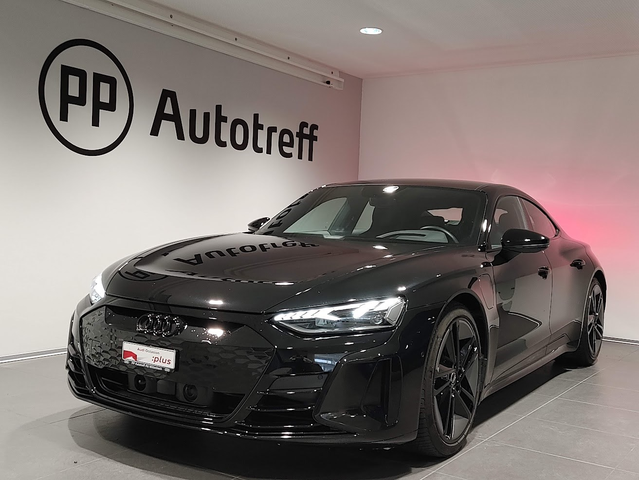 AUDI RS e-tron GT quattro