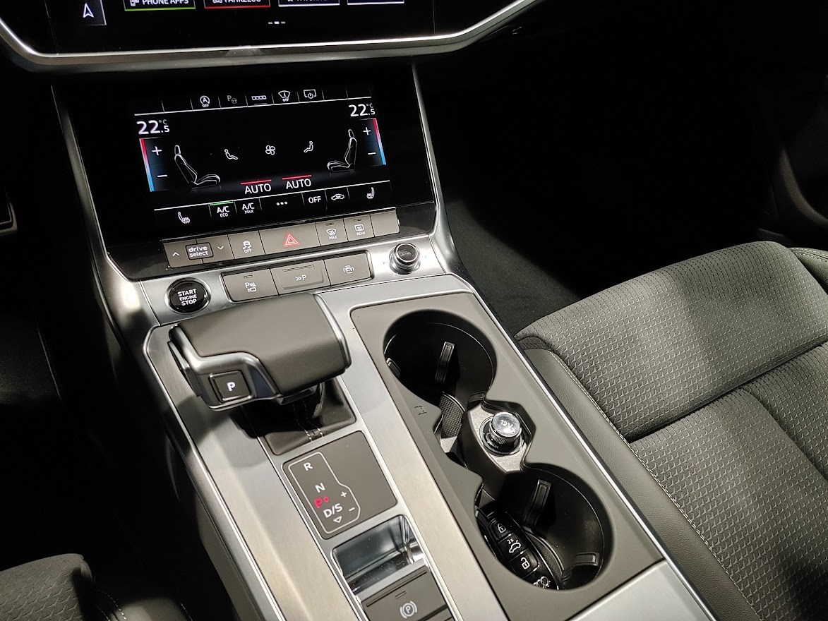 AUDI A6 Avant 45 TFSI Sport S-tronic quattro