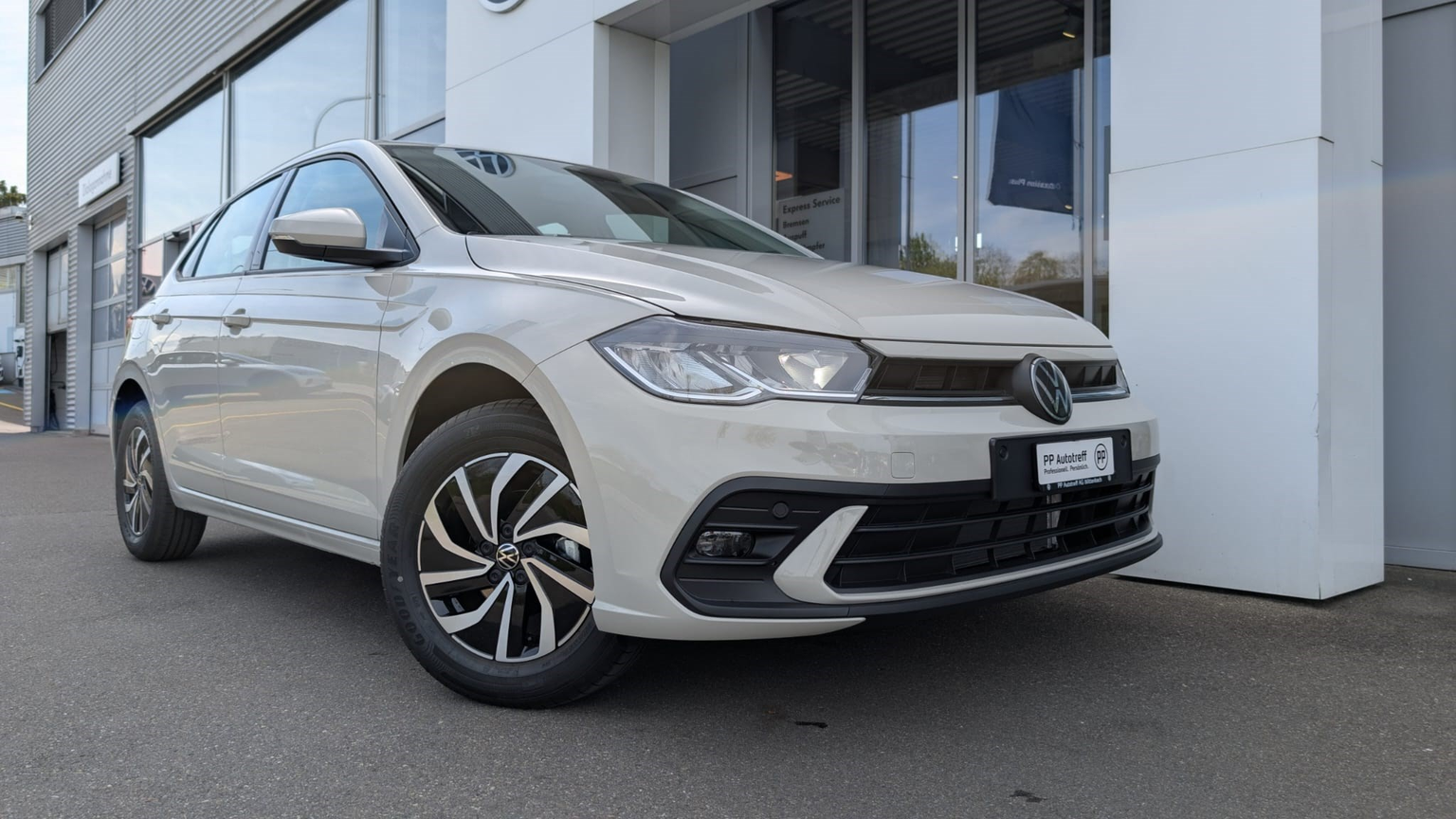 VW Polo 1.0 TSI Life DSG