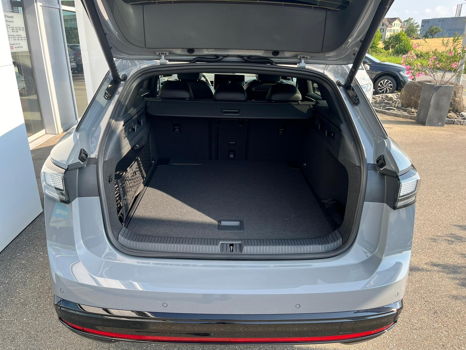 VW ID.7 Tourer Pro 77 kWh United