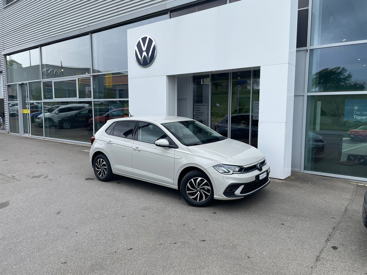 VW Polo 1.0 TSI Life DSG