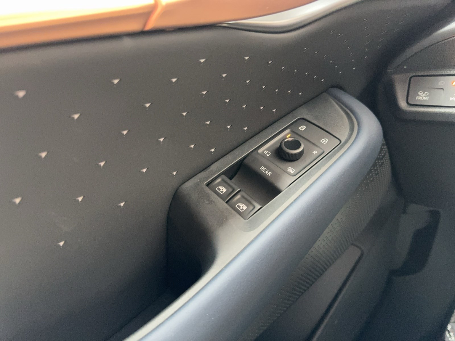 CUPRA Tavascan Adrenaline