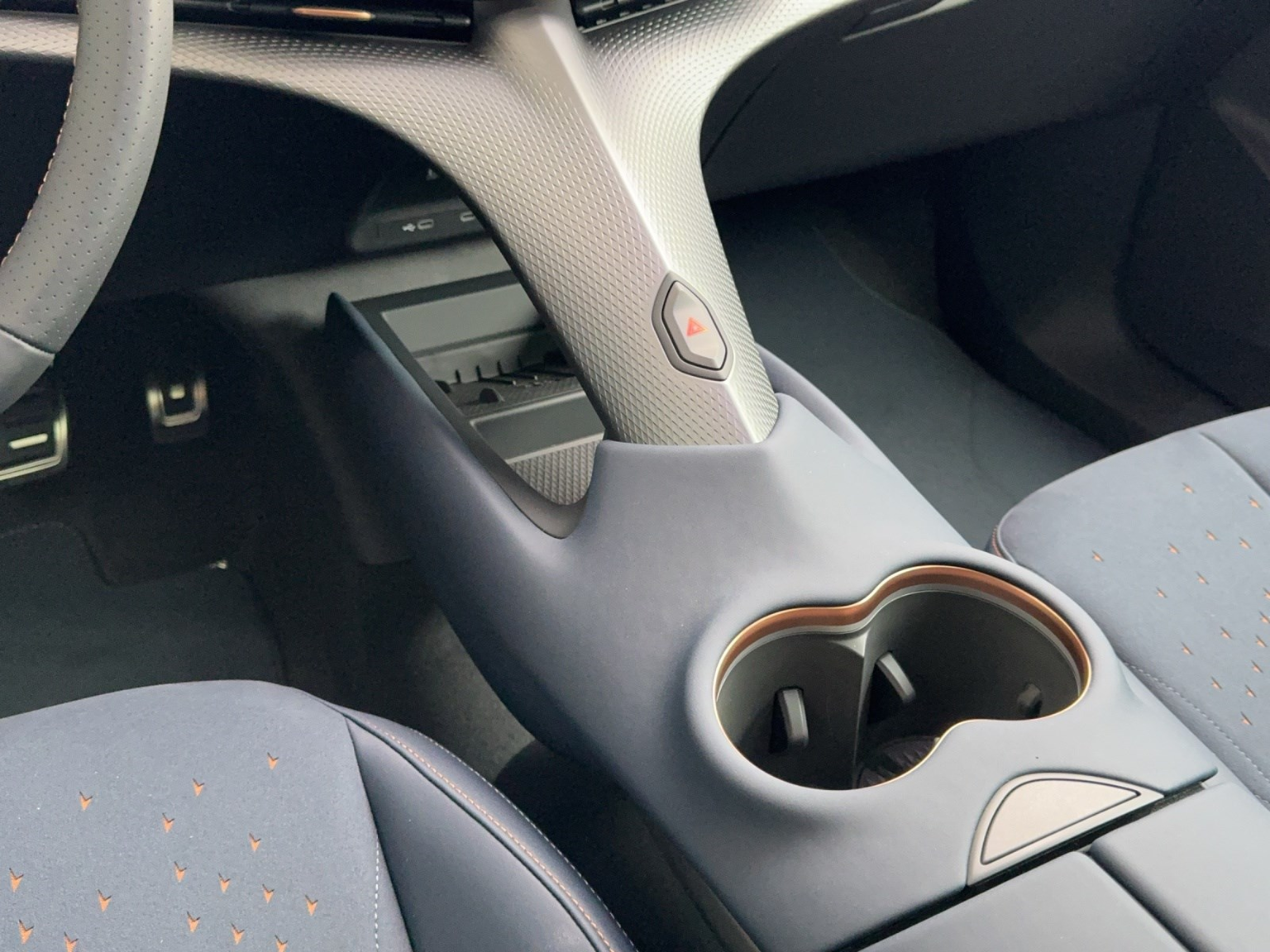 CUPRA Tavascan Adrenaline
