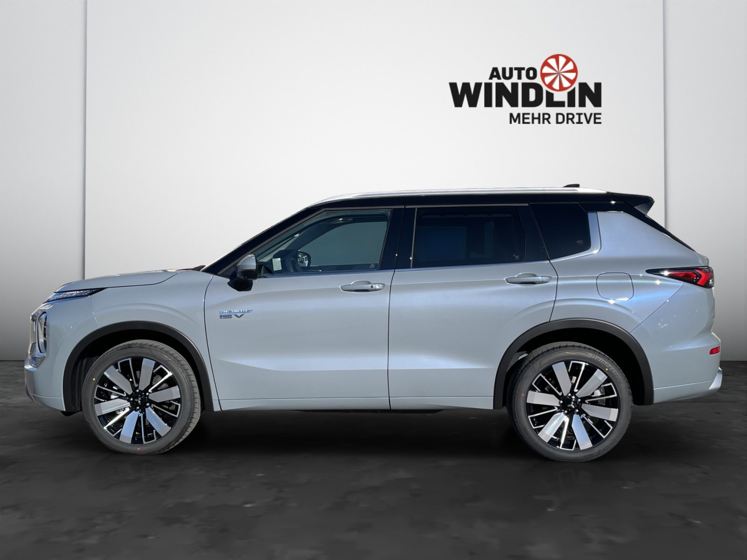 MITSUBISHI Outlander 2.4 PHEV Instyle 4x4