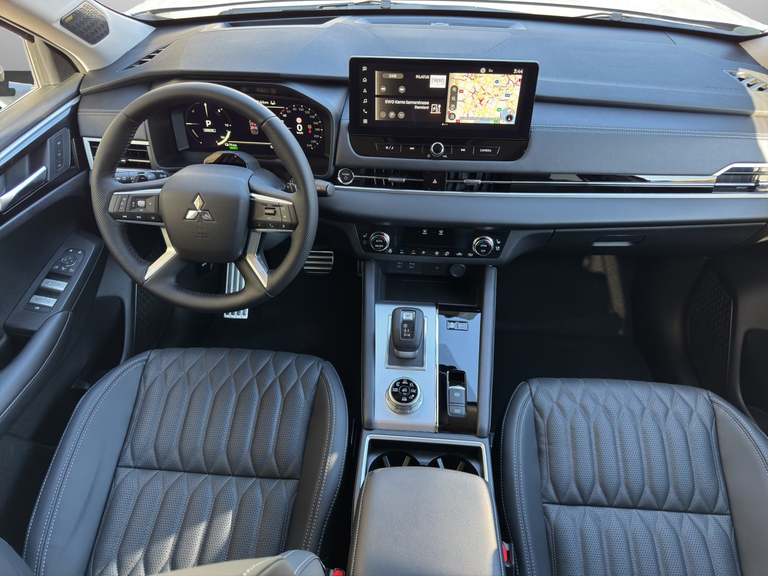 MITSUBISHI Outlander 2.4 PHEV Instyle 4x4