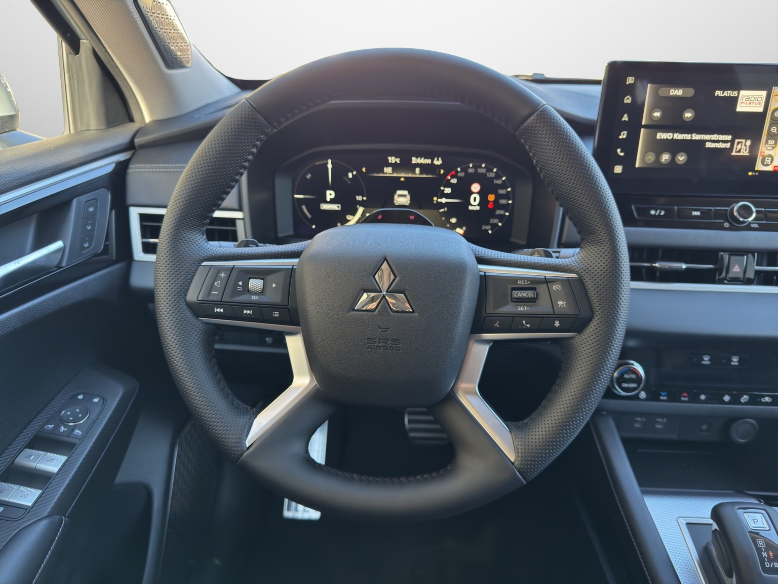 MITSUBISHI Outlander 2.4 PHEV Instyle 4x4