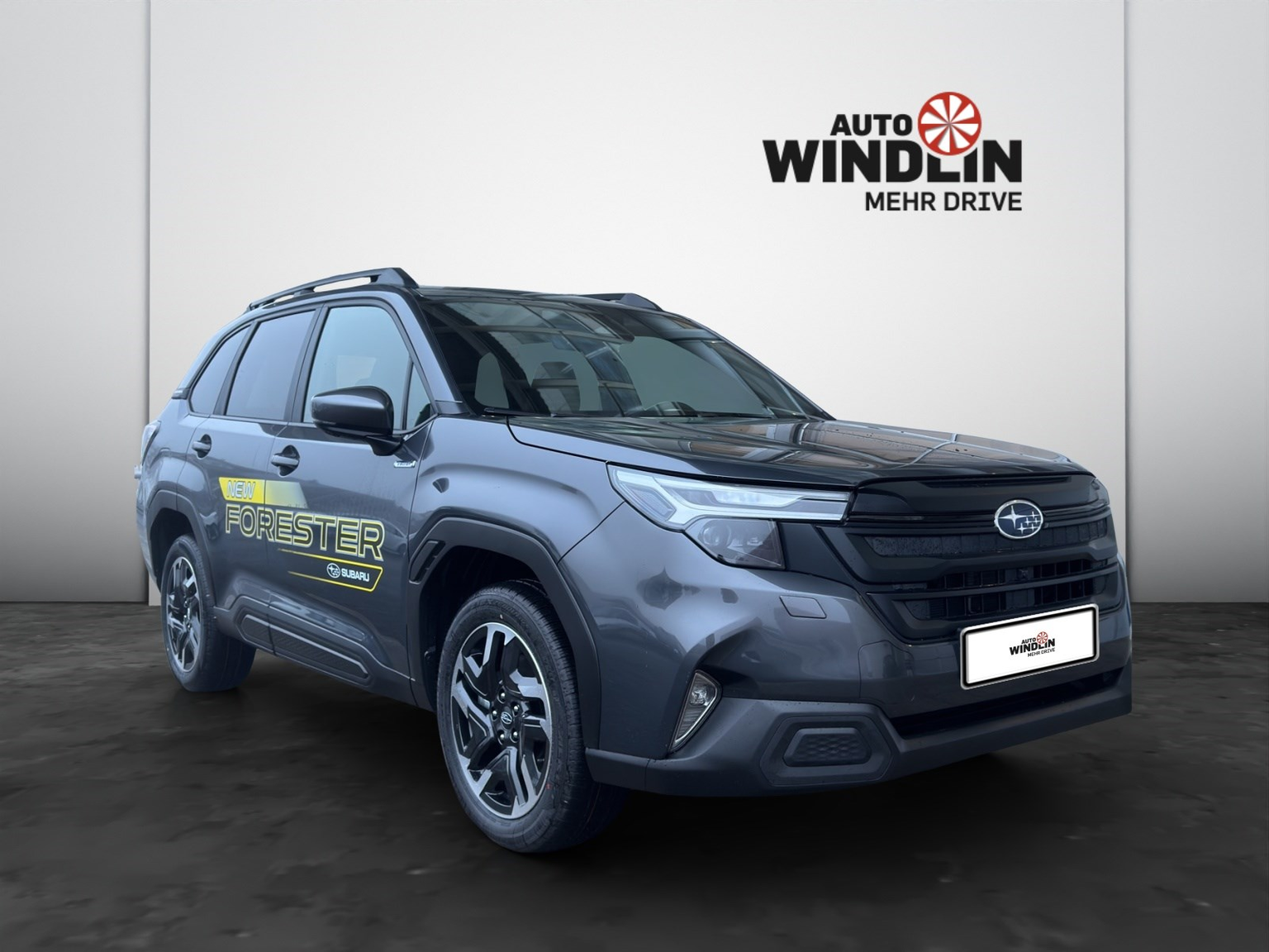 SUBARU Forester Station 2.0i e-Boxer Swiss Plus