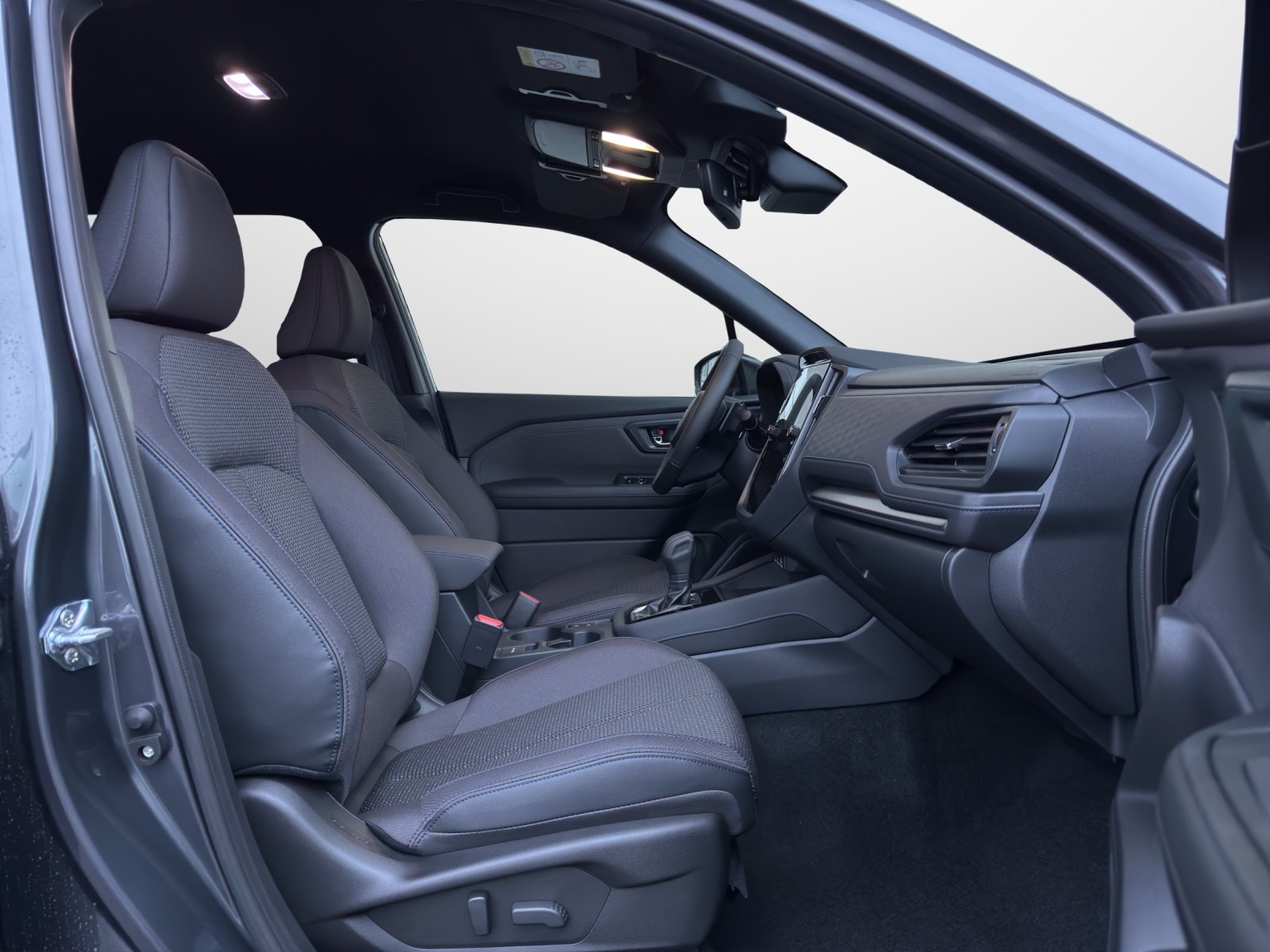 SUBARU Forester Station 2.0i e-Boxer Swiss Plus