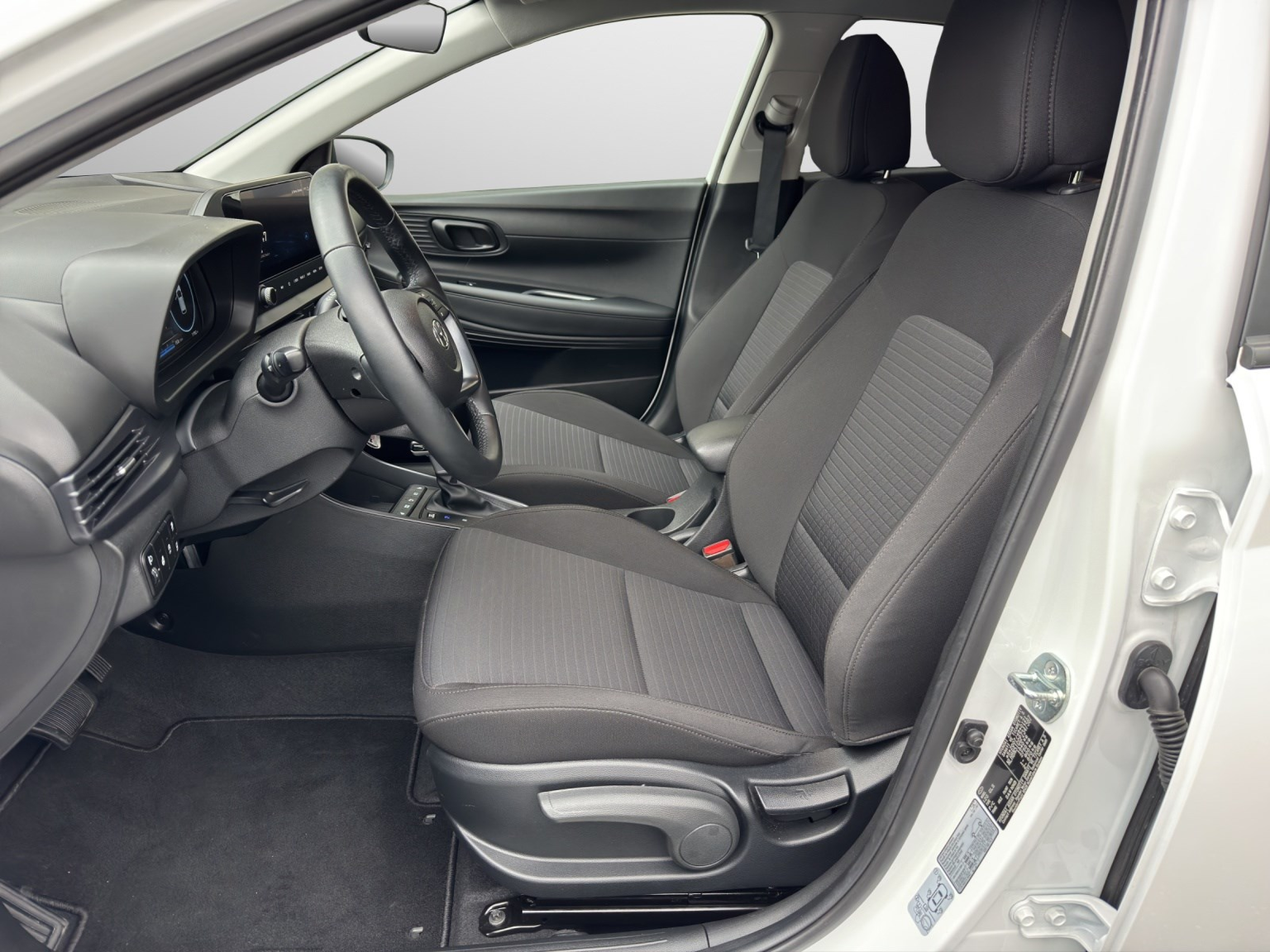 HYUNDAI i20 1.0 T-GDi Amplia
