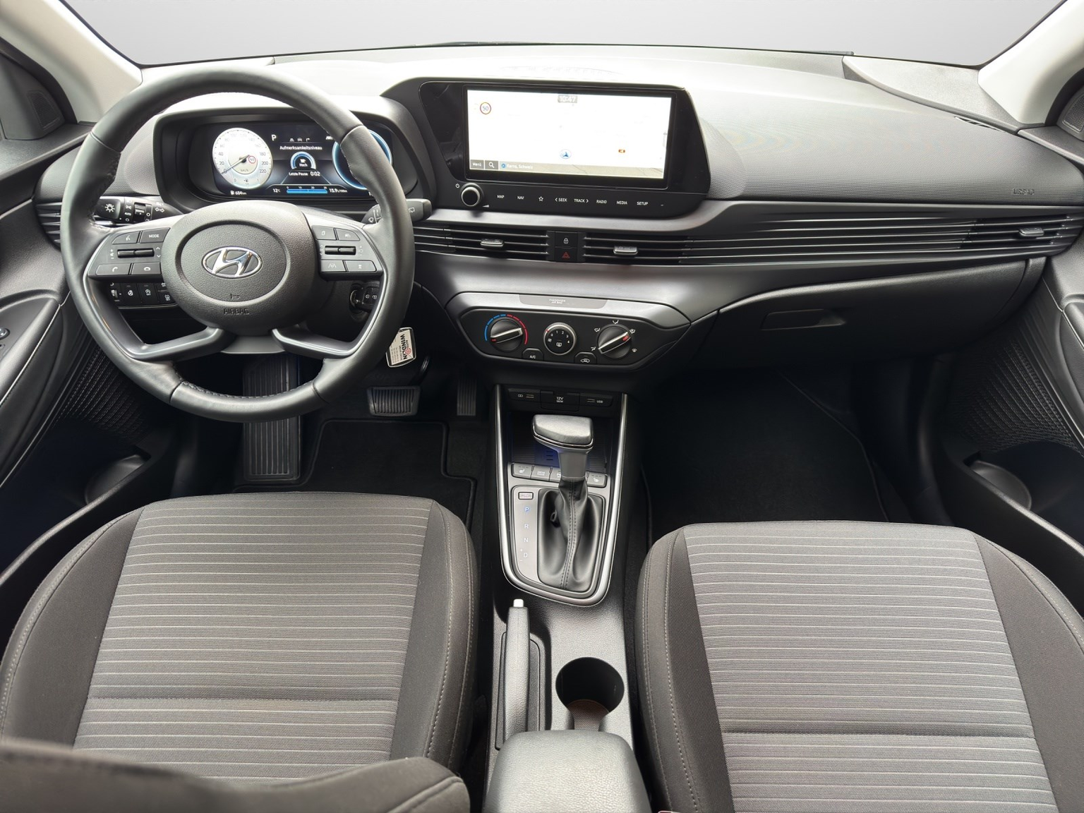 HYUNDAI i20 1.0 T-GDi Amplia