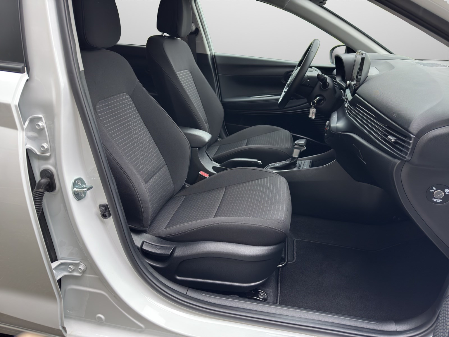 HYUNDAI i20 1.0 T-GDi Amplia