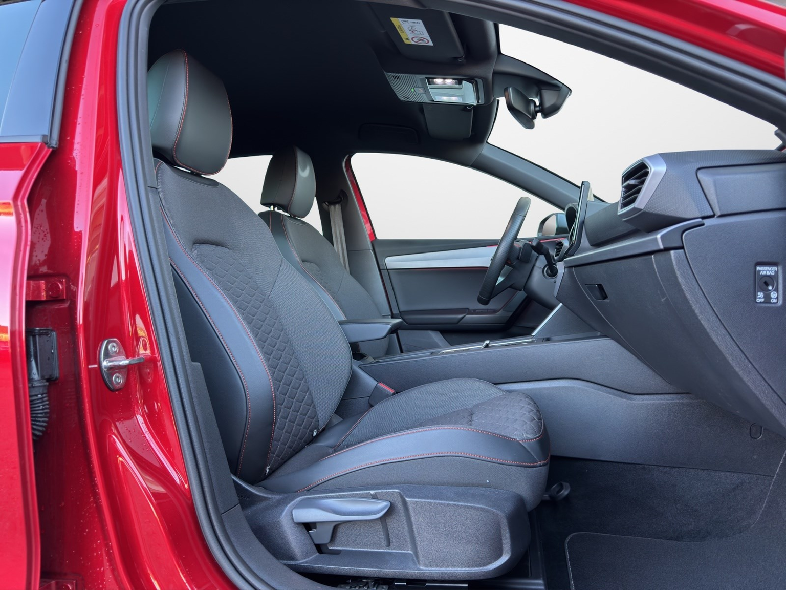 SEAT Leon 1.5 eTSI 150 FR DSG