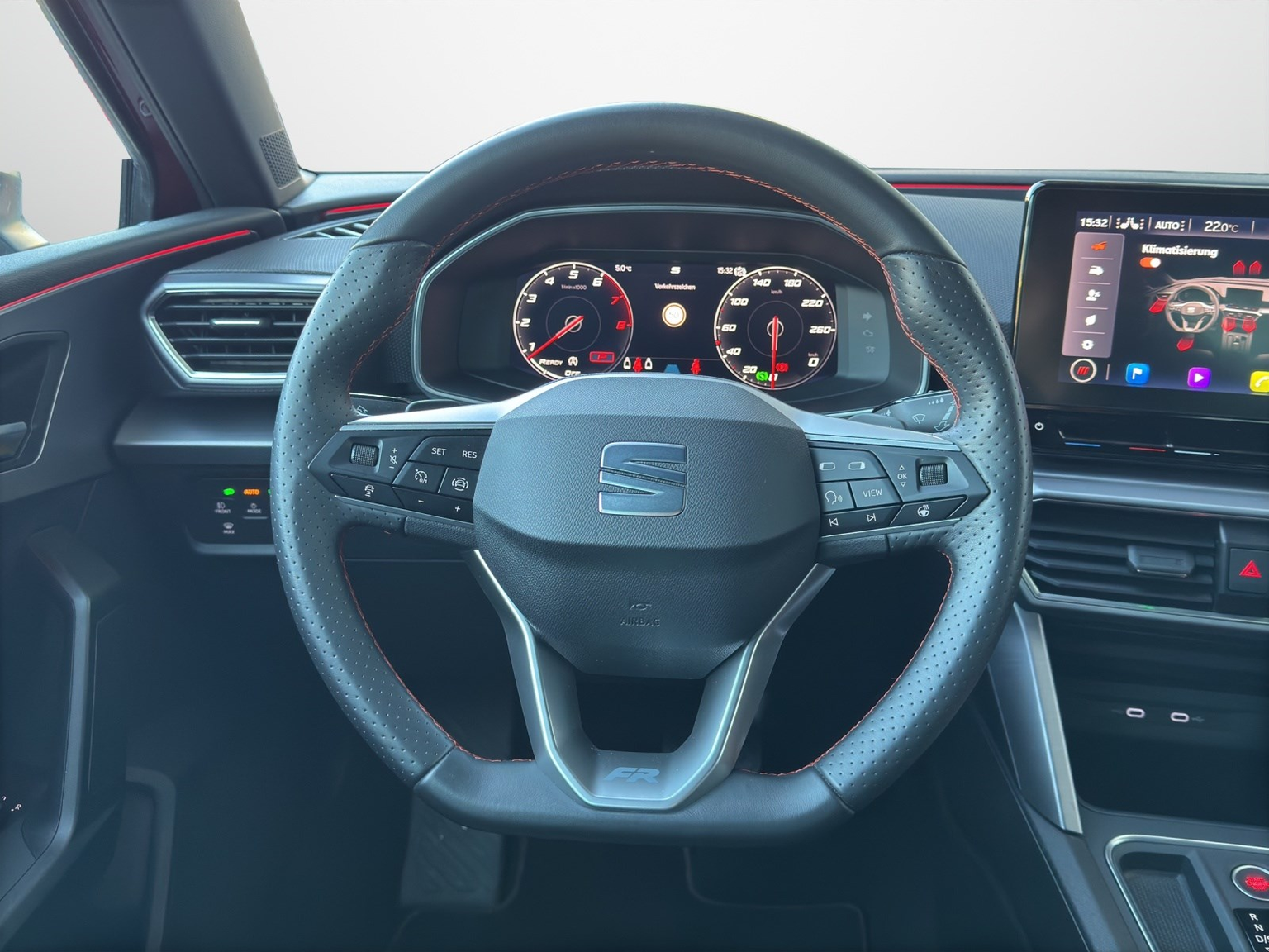 SEAT Leon 1.5 eTSI 150 FR DSG