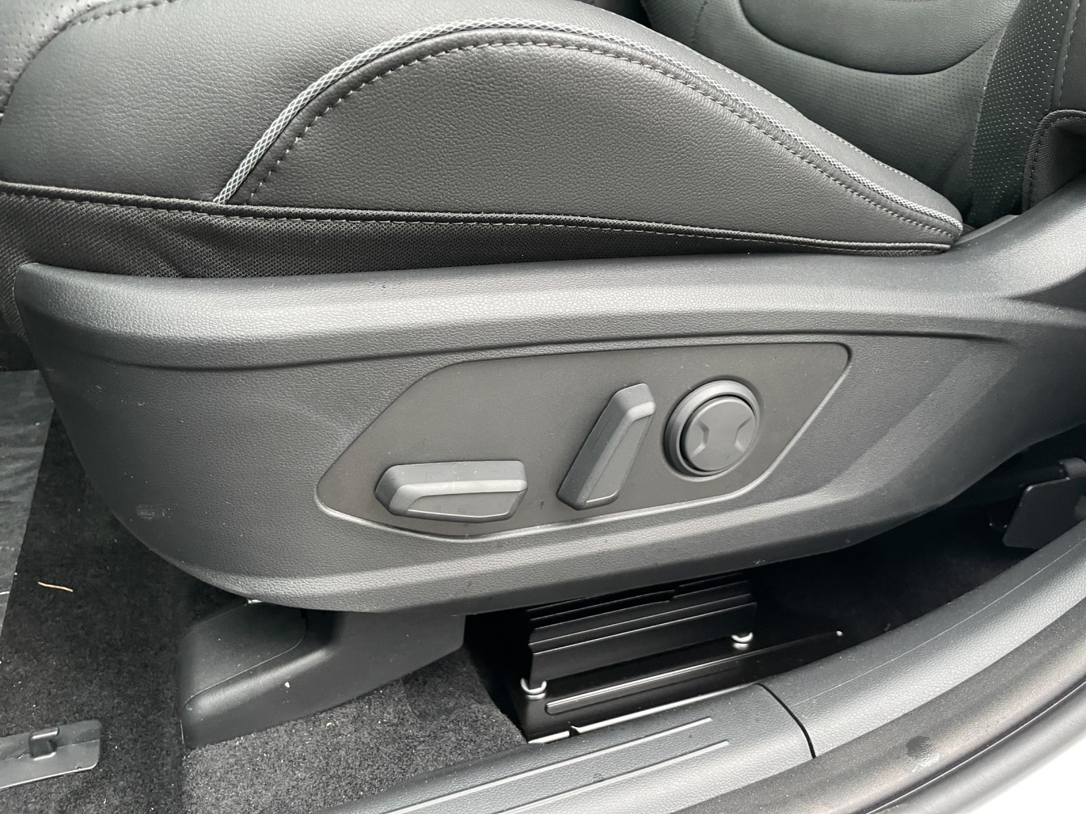 HYUNDAI Tucson 1.6 T-GDi HEV Vertex 4WD
