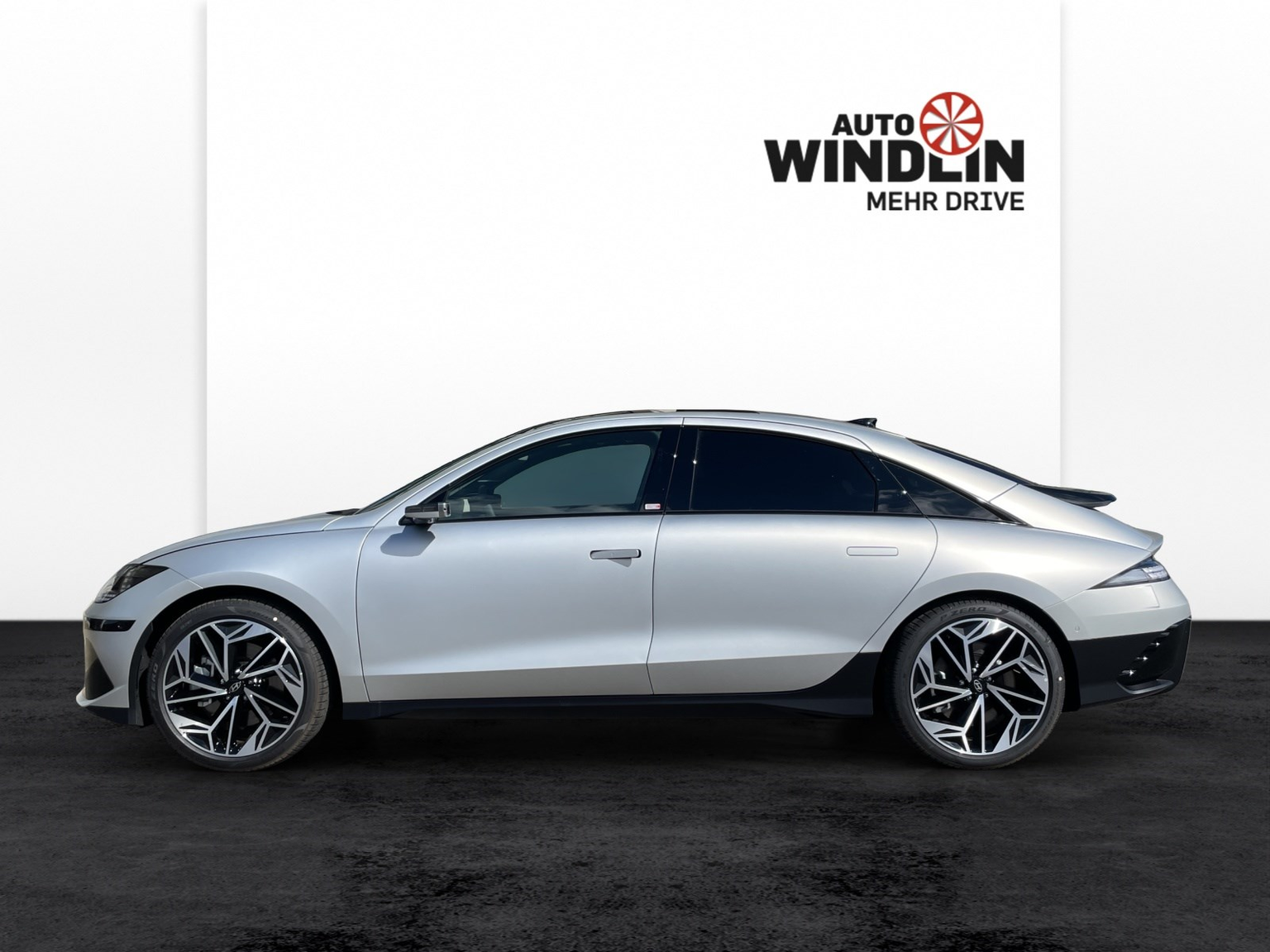 HYUNDAI Ioniq 6 Launch Edition 4WD 77.4kWh