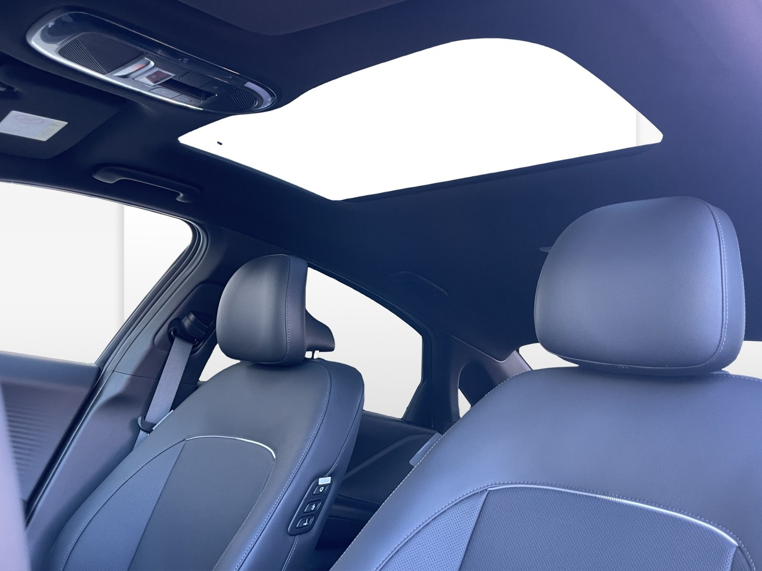 HYUNDAI Ioniq 6 Launch Edition 4WD 77.4kWh