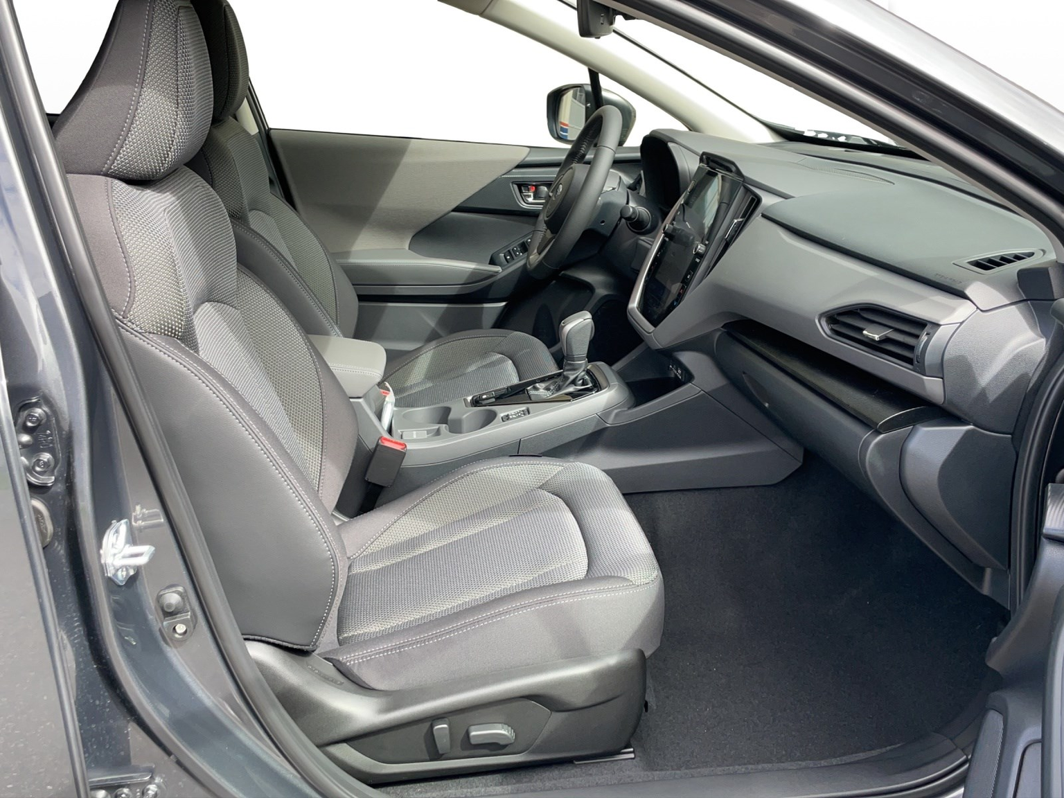 SUBARU Crosstrek 2.0i e-Boxer Swiss Plus