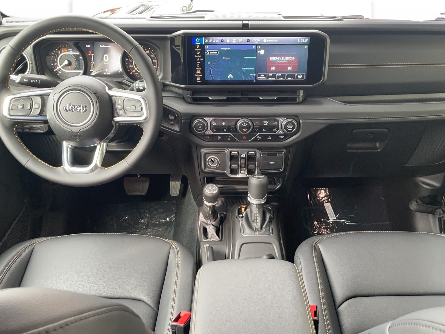 JEEP Wrangler 2.0 Turbo Sahara Power Unlimited