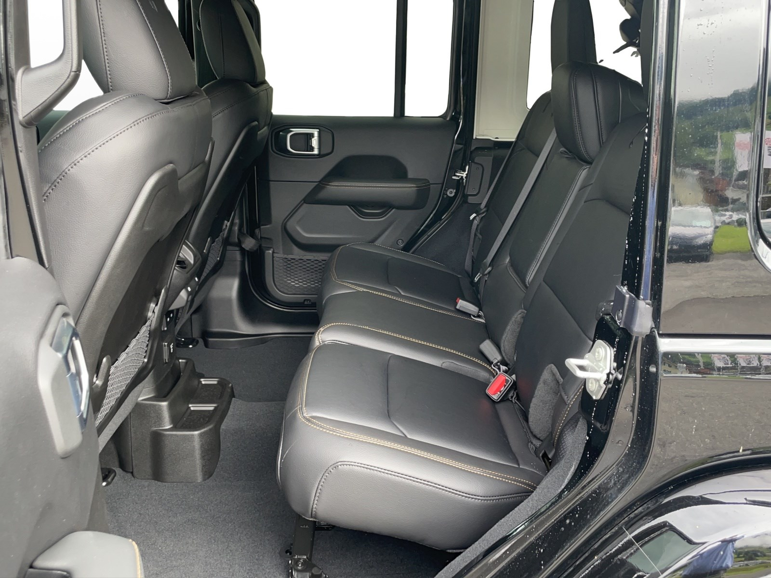 JEEP Wrangler 2.0 Turbo Sahara Power Unlimited