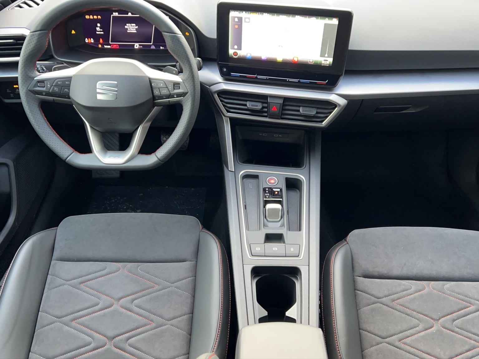 SEAT Leon 1.5 eTSI 150 Move FR DSG