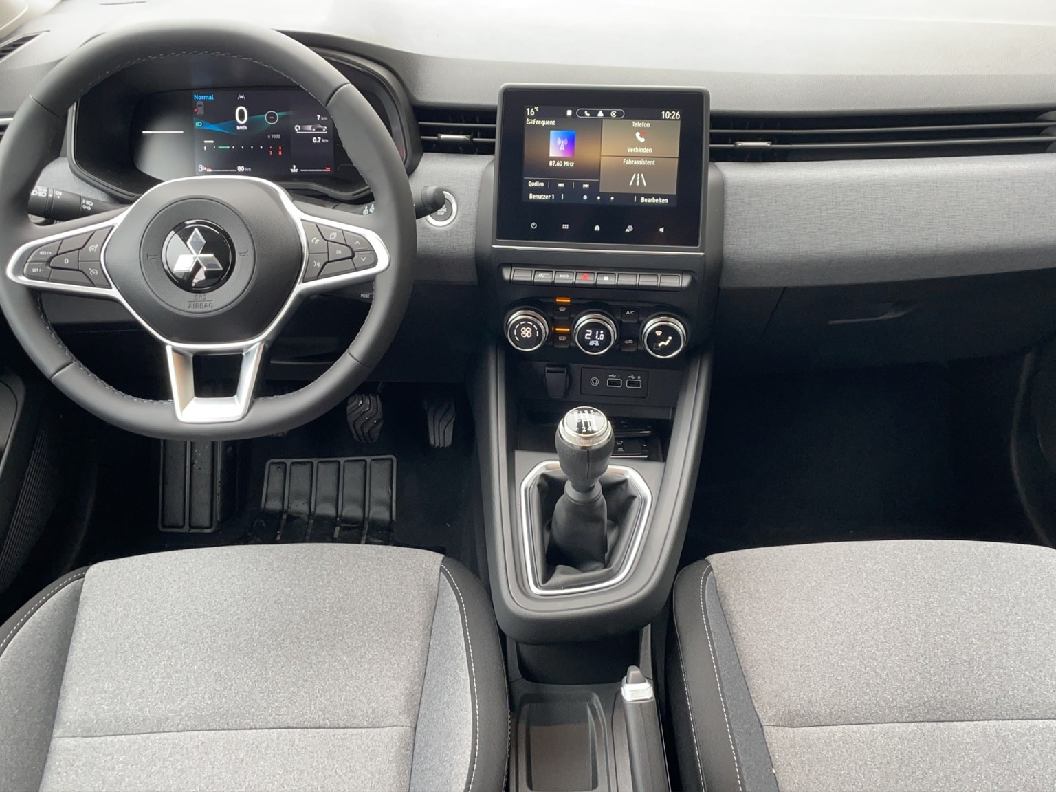 MITSUBISHI Colt 1.0 Invite+