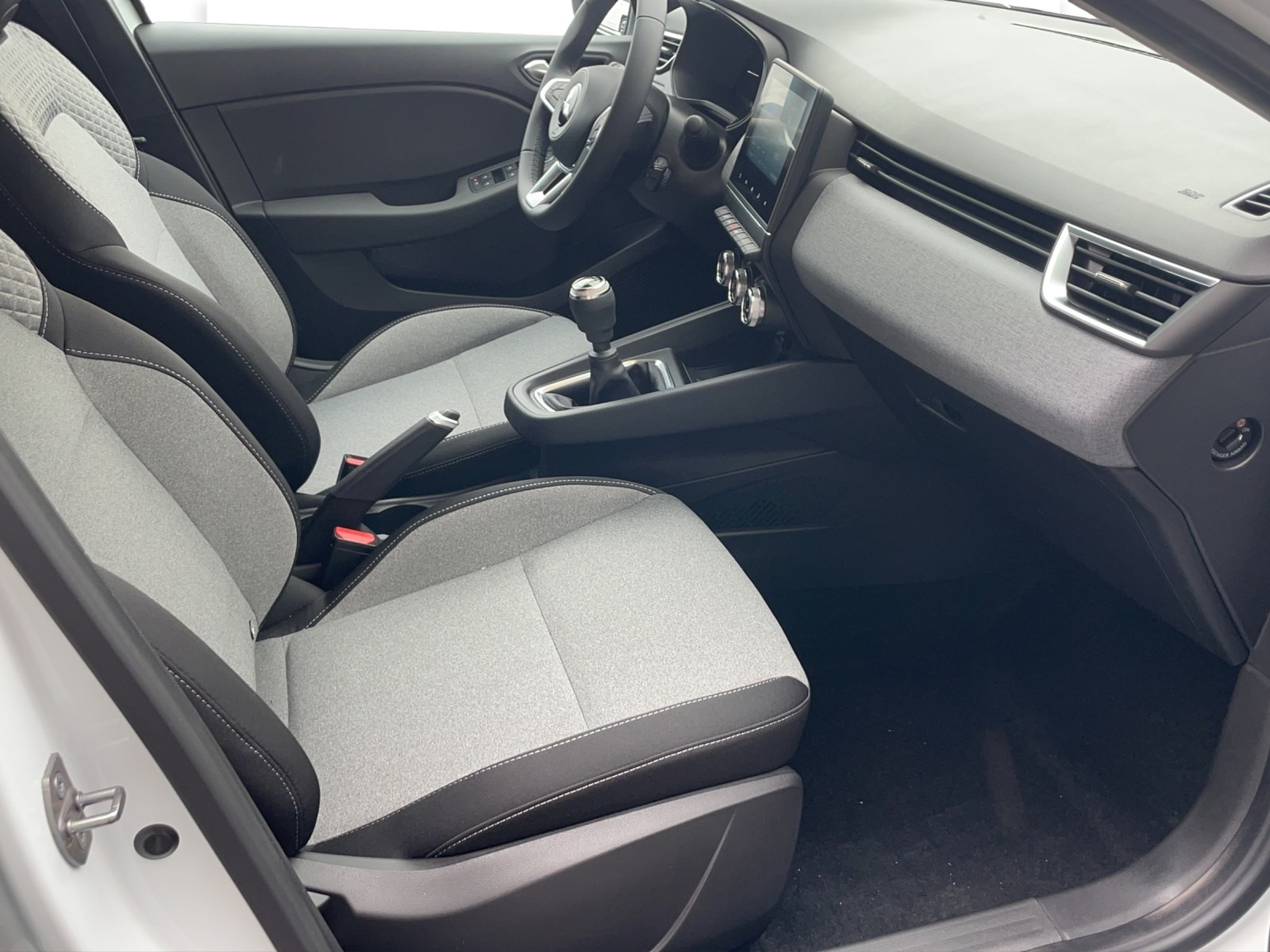 MITSUBISHI Colt 1.0 Invite+