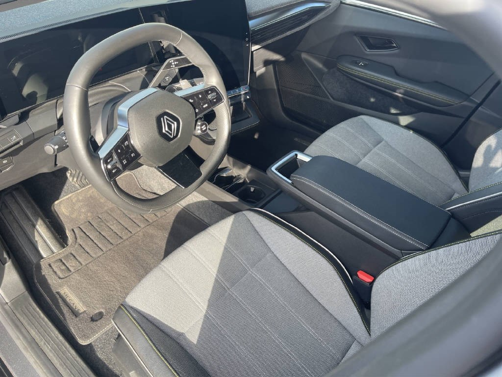 RENAULT Mégane E-Tech techno