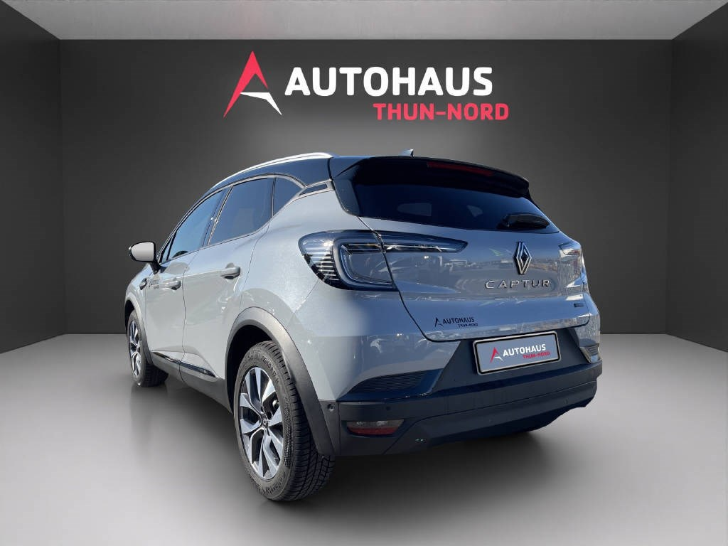 RENAULT Captur 1.6 E-Tech techno