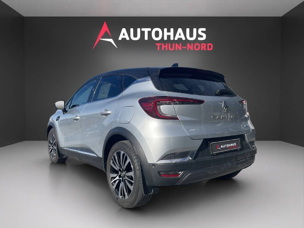 RENAULT Captur 1.6 E-Tech Plug-in Initiale