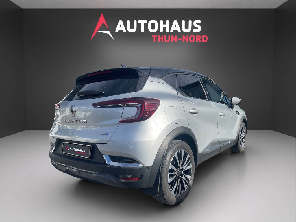 RENAULT Captur 1.6 E-Tech Plug-in Initiale