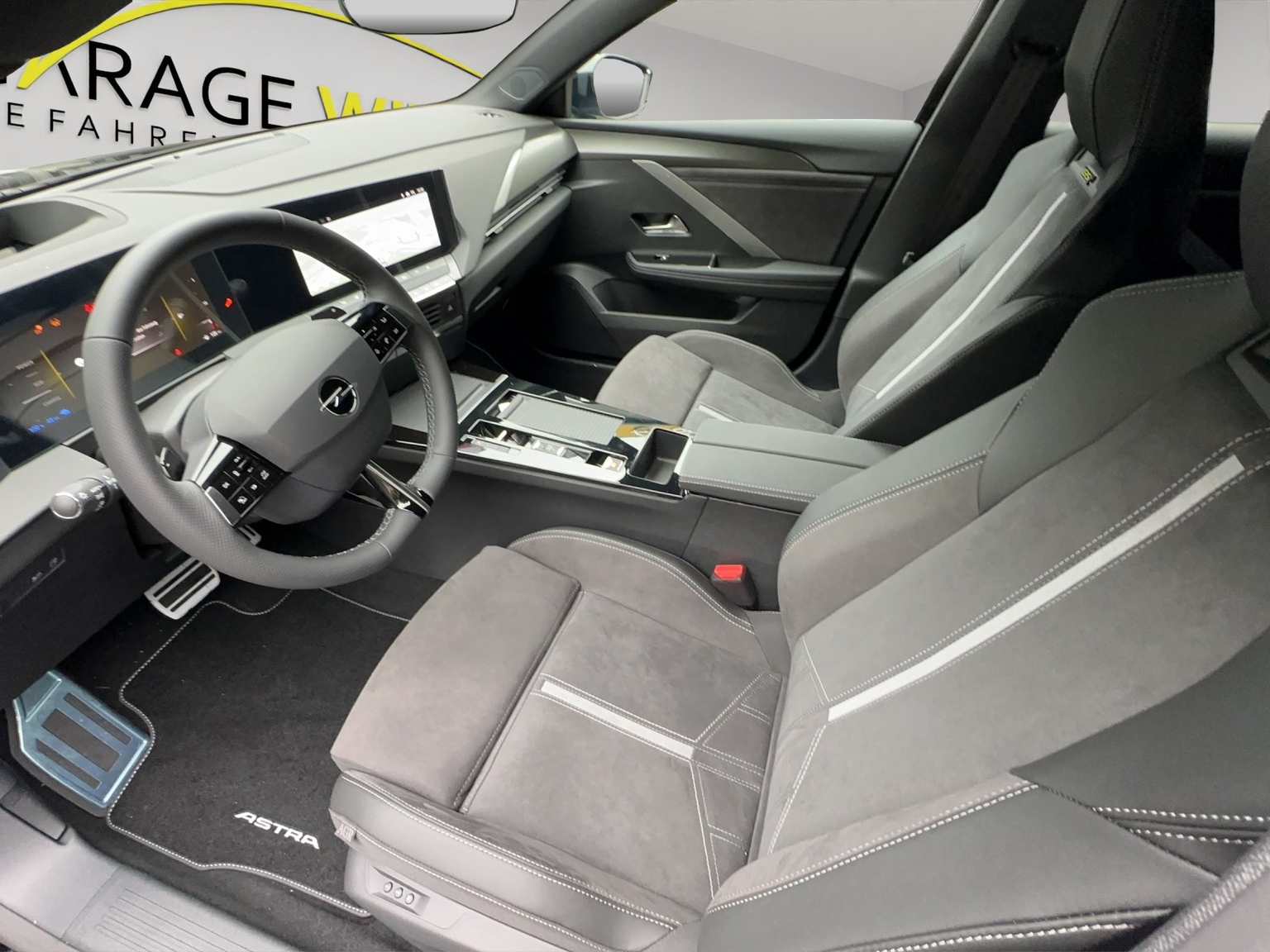 OPEL Astra L Sports Tourer 1.6 Turbo PHEV GSe