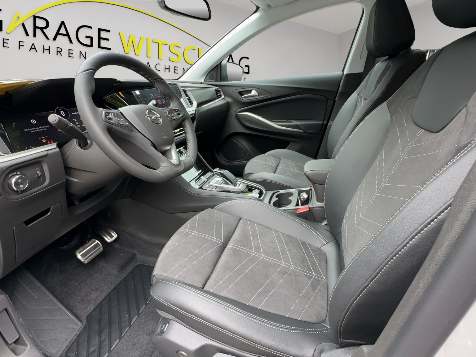 OPEL Grandland 1.2 Turbo Elegance