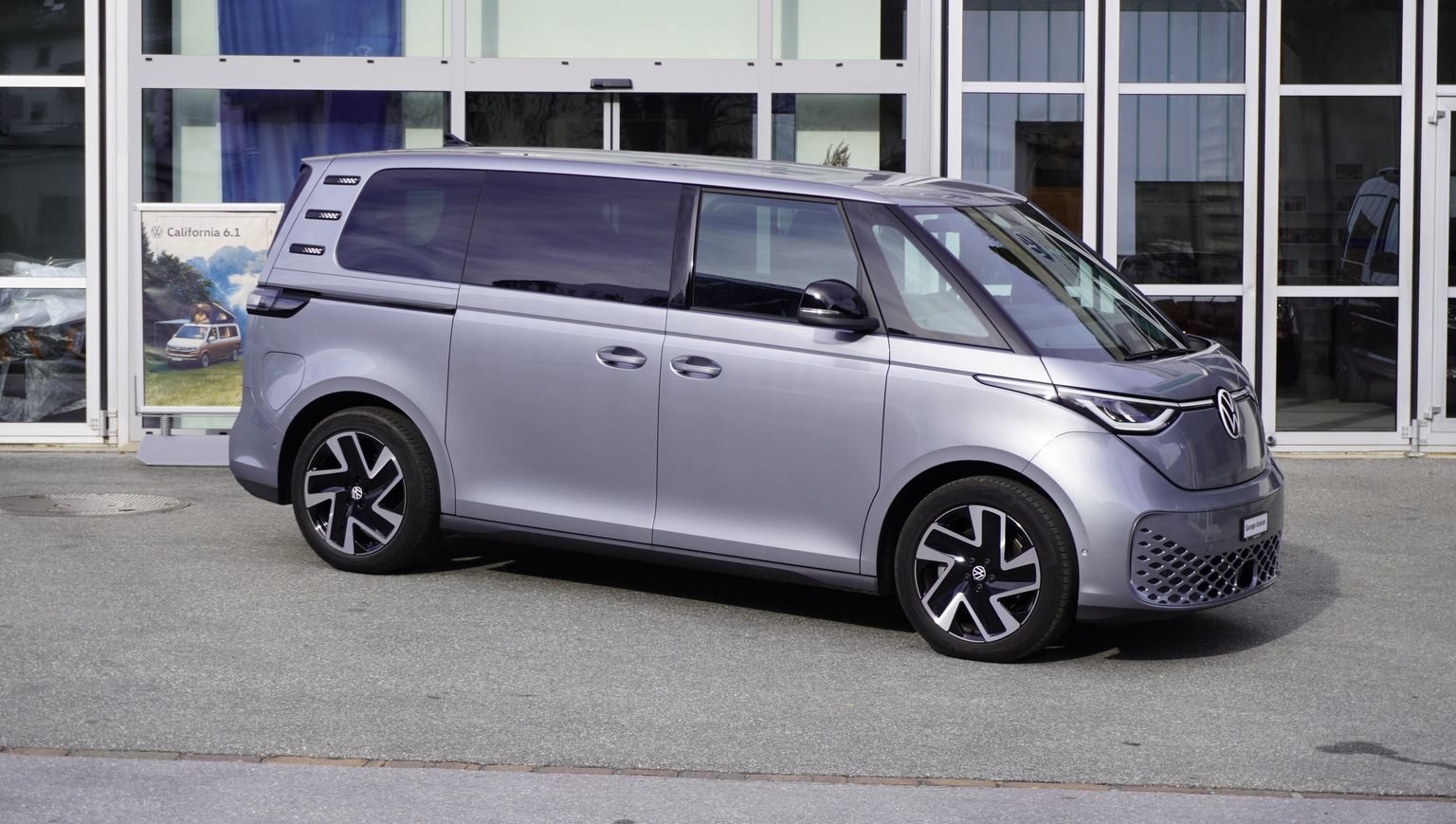 VW ID.Buzz Pro