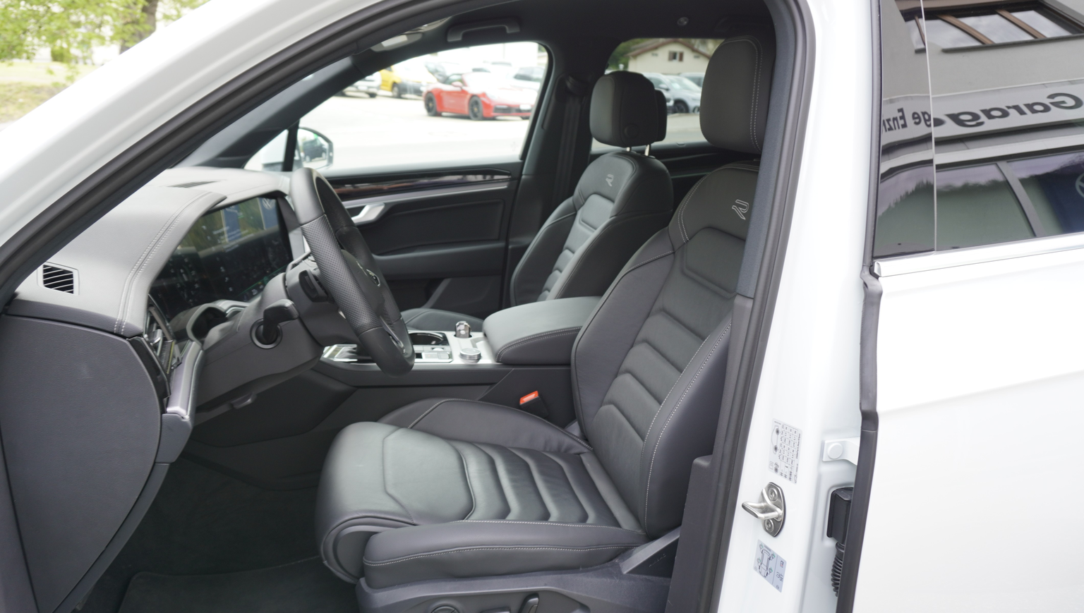 VW Touareg 3.0 TDI R Line Tiptronic