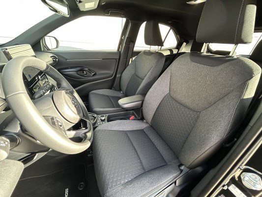 TOYOTA Yaris Cross 1.5 Trend AWD