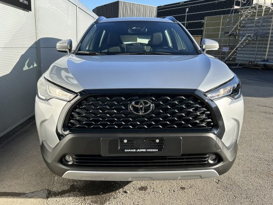 TOYOTA Corolla Cross 4WD Comfort