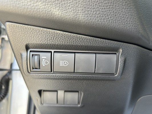 TOYOTA Corolla Cross 4WD Comfort