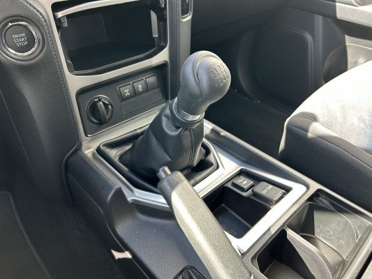 TOYOTA LandCruiser 2.8TD Active