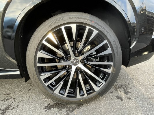 LEXUS RZ 450e 71,4 Excellence