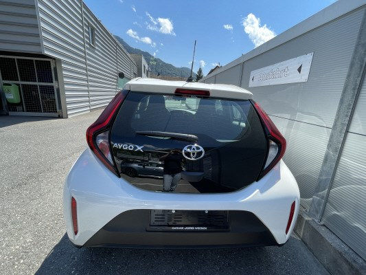 TOYOTA Aygo X 1.0 VVT-i Cmf Cmf