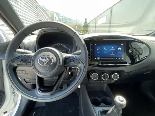 TOYOTA Aygo X 1.0 VVT-i Cmf Cmf