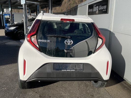 TOYOTA Aygo X 1.0 VVT-i Cmf Cmf