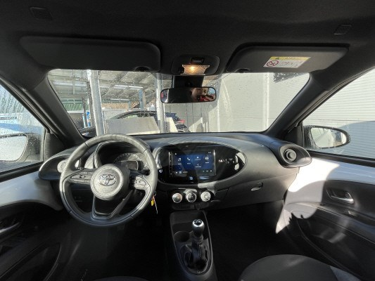 TOYOTA Aygo X 1.0 VVT-i Cmf Cmf