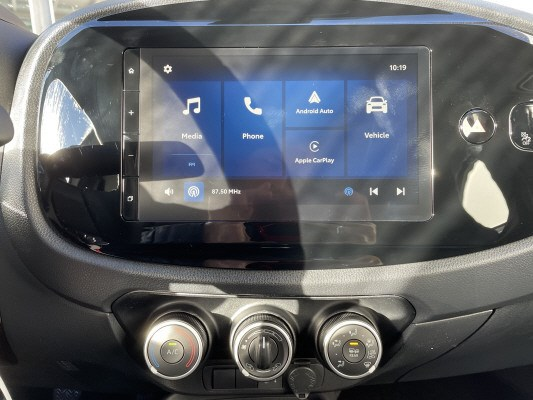 TOYOTA Aygo X 1.0 VVT-i Cmf Cmf