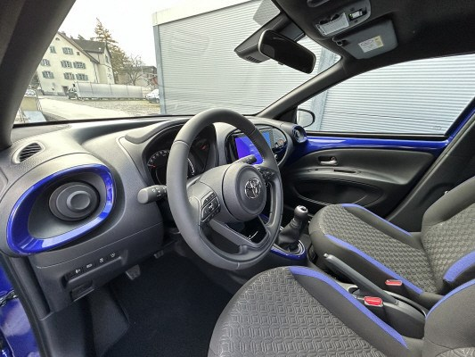 TOYOTA Aygo X 1.0 VVT-i Trend