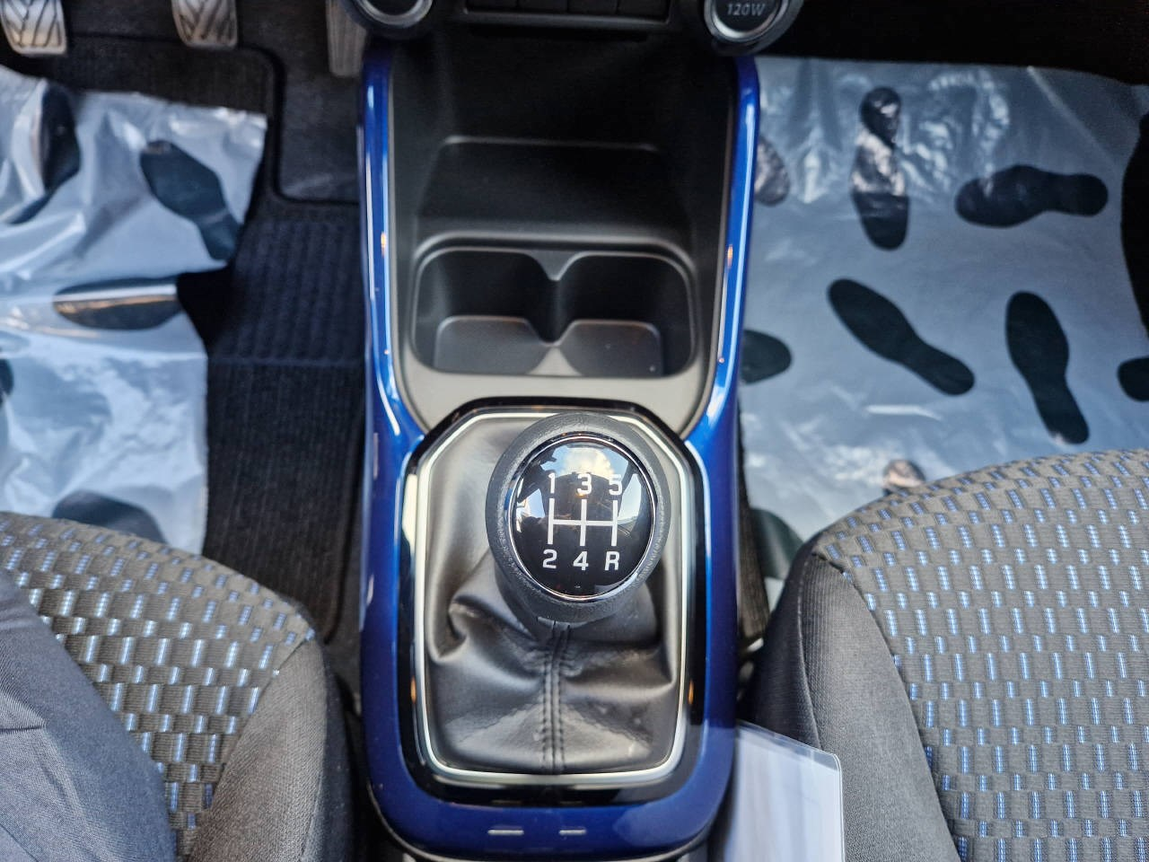 SUZUKI Ignis 1.2 Compact Top Hybrid 4x4