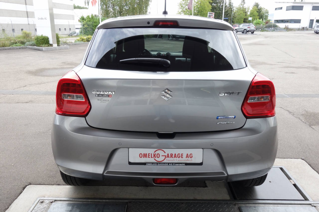 SUZUKI Swift 1.2 Piz Sulai Top Hybrid 4x4