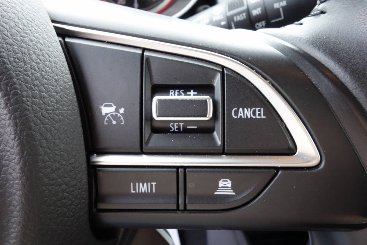 SUZUKI Swift 1.2 Piz Sulai Top Hybrid 4x4