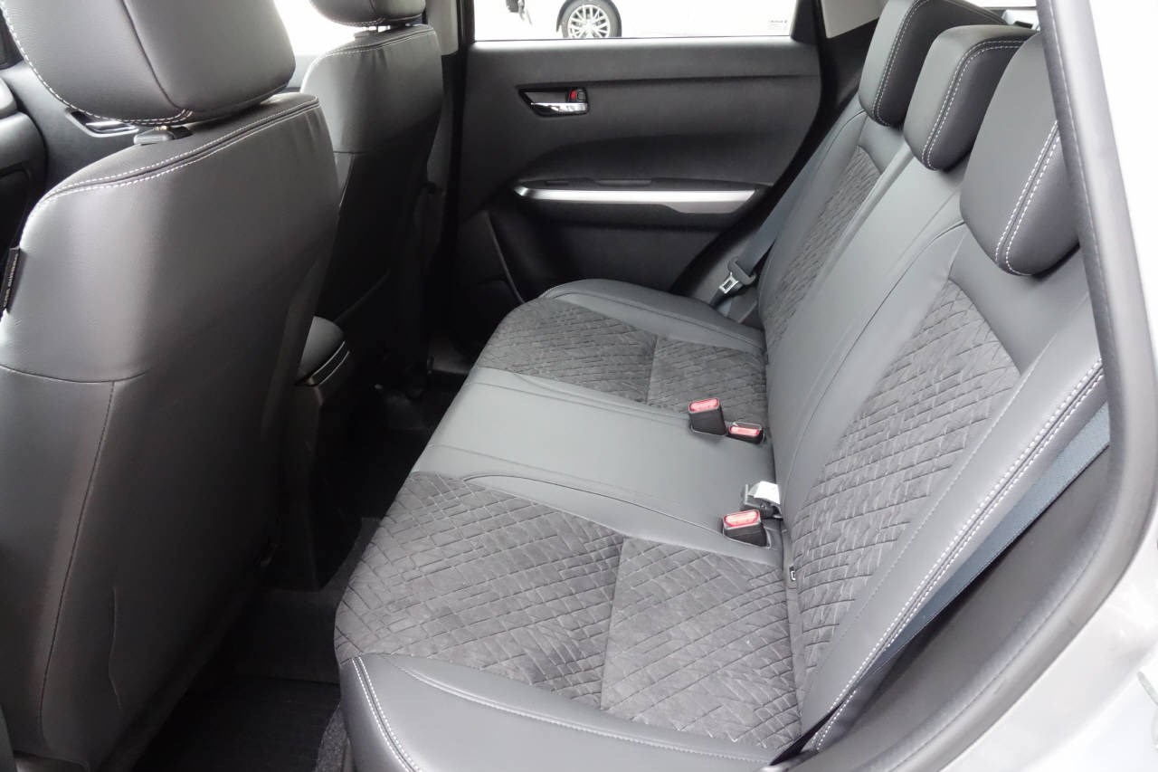 SUZUKI Vitara 1.4 T Compact Top Hybrid 4x4